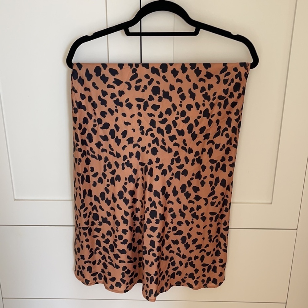 Urban Outfitters Leopard Print Maxi Satin Skirt - Picture 6 of 8